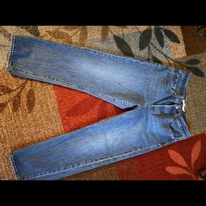 Levi wedgie straight